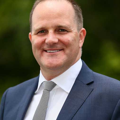 Hon Simon Power